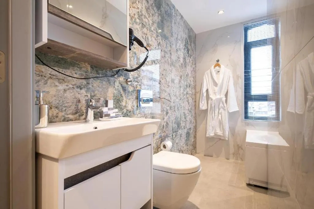 The Plus Suite By Platine Istanbul Hotel